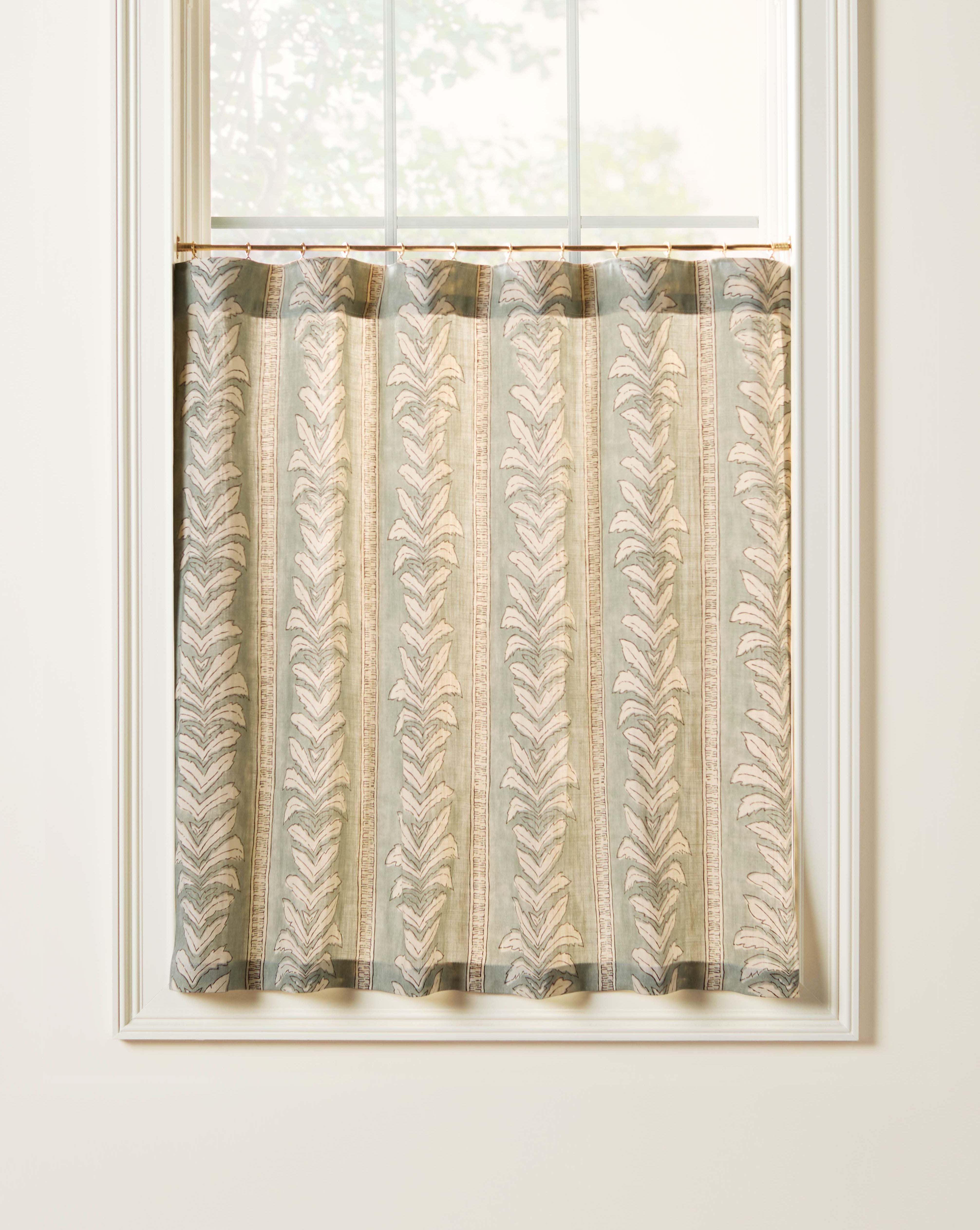 As Shown: Single Width / Flat Top